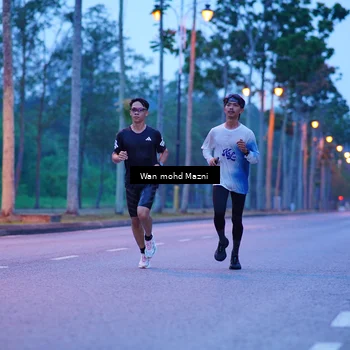 Runner Photo 8230697