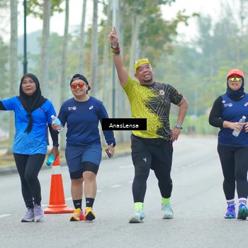 Runner Photo 8230708