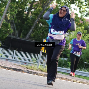 Runner Photo 8230711