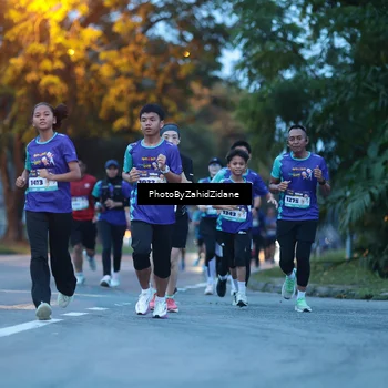 Runner Photo 8230741