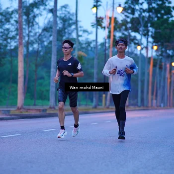 Runner Photo 8230748