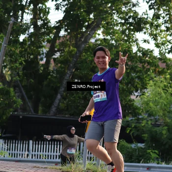 Runner Photo 8230760