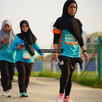 Runner Photo 8230786