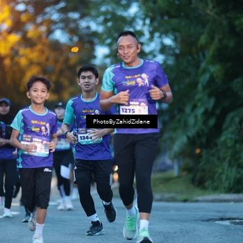 Runner Photo 8230790