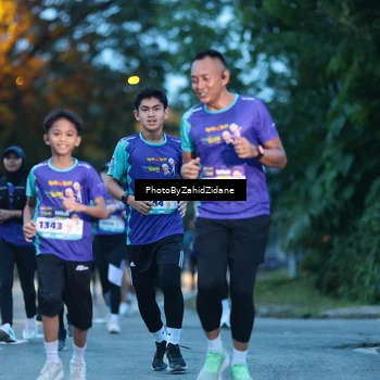 Runner Photo 8230798