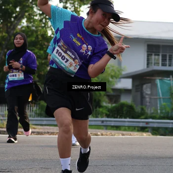 Runner Photo 8230828
