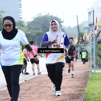 Runner Photo 8230858
