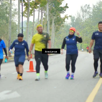 Runner Photo 8230887
