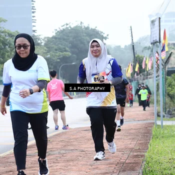 Runner Photo 8230907