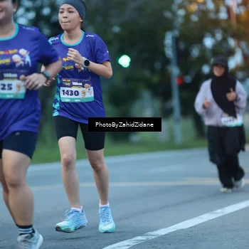 Runner Photo 8230909