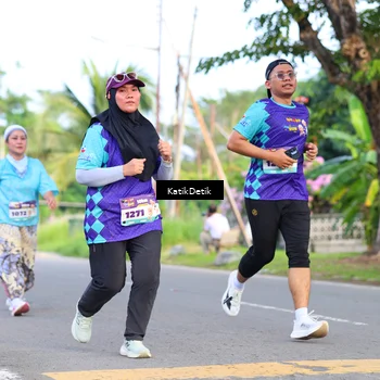 Runner Photo 8230958