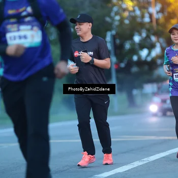 Runner Photo 8230985