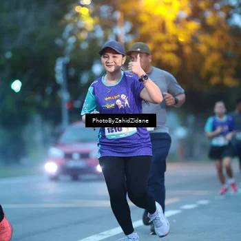 Runner Photo 8231003