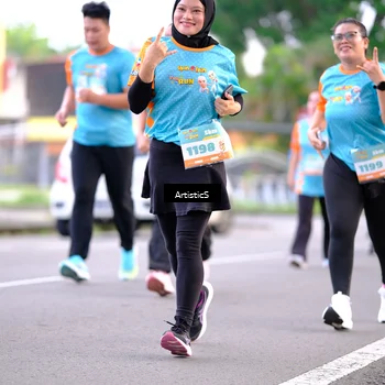 Runner Photo 8231004