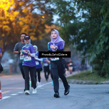 Runner Photo 8231022