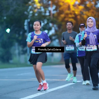 Runner Photo 8231026