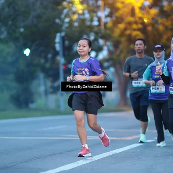 Runner Photo 8231036