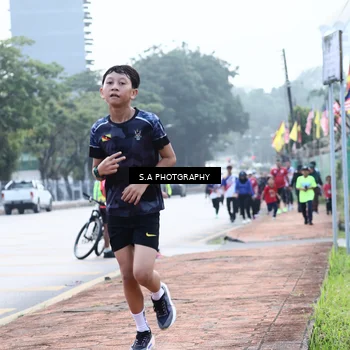 Runner Photo 8231044