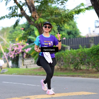 Runner Photo 8231050