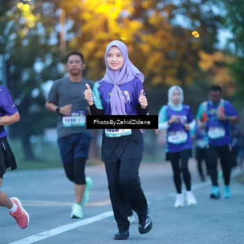 Runner Photo 8231059