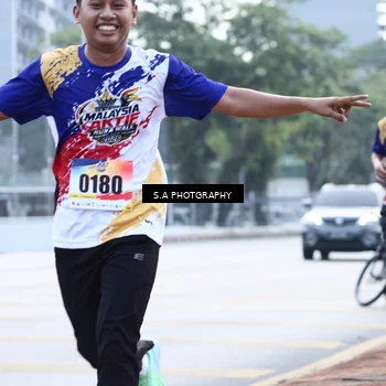 Runner Photo 8231066