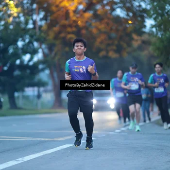Runner Photo 8231109