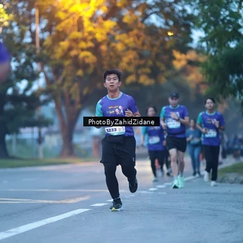 Runner Photo 8231114