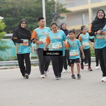 Runner Photo 8231200