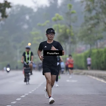 Runner Photo 8231204