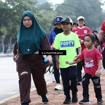 Runner Photo 8231213