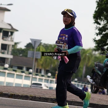 Runner Photo 8231319
