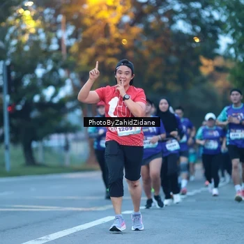 Runner Photo 8231340