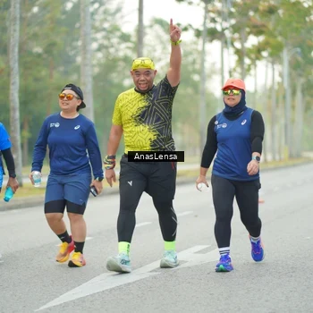 Runner Photo 8231342