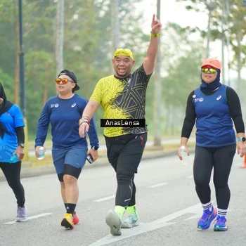 Runner Photo 8231440