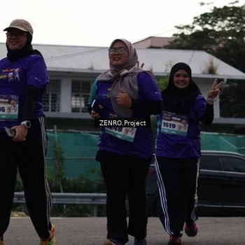 Runner Photo 8231443