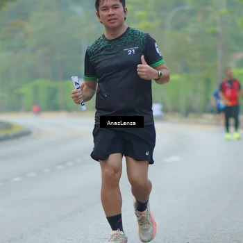 Runner Photo 8231551
