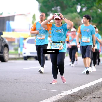 Runner Photo 8231579