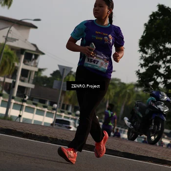 Runner Photo 8231645