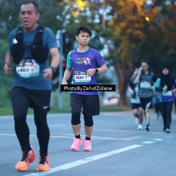 Runner Photo 8231675
