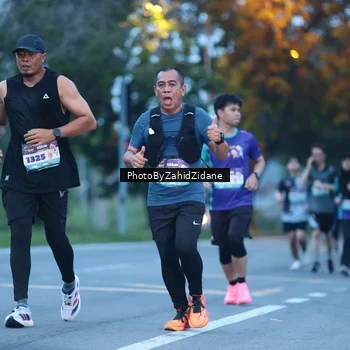 Runner Photo 8231676