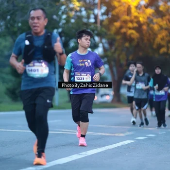Runner Photo 8231680