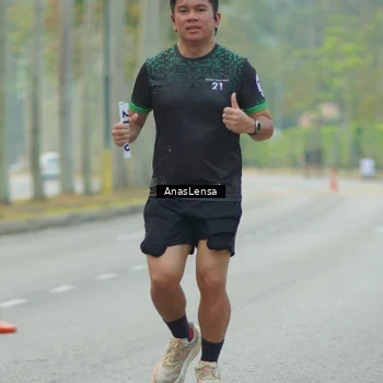 Runner Photo 8231684
