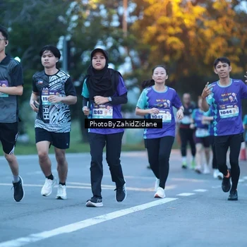 Runner Photo 8231721
