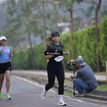 Runner Photo 8231734