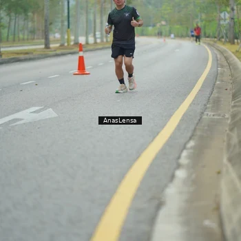 Runner Photo 8231763
