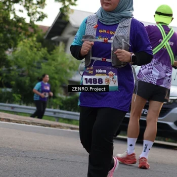 Runner Photo 8231844