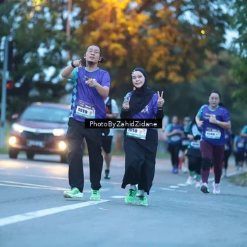 Runner Photo 8231888
