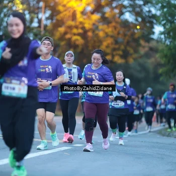 Runner Photo 8231901