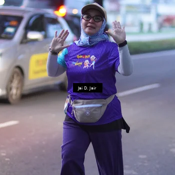 Runner Photo 8232005
