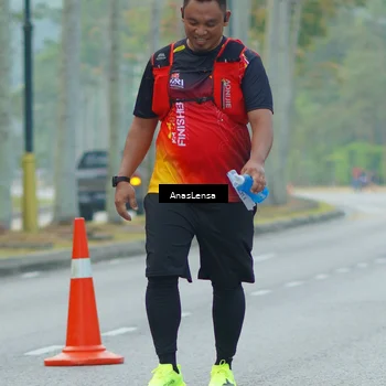 Runner Photo 8232060